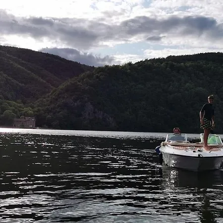 Le Ponton Des Sympetrums Aurec-Sur-Loire